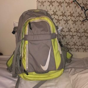 Nike softball/baseball bag